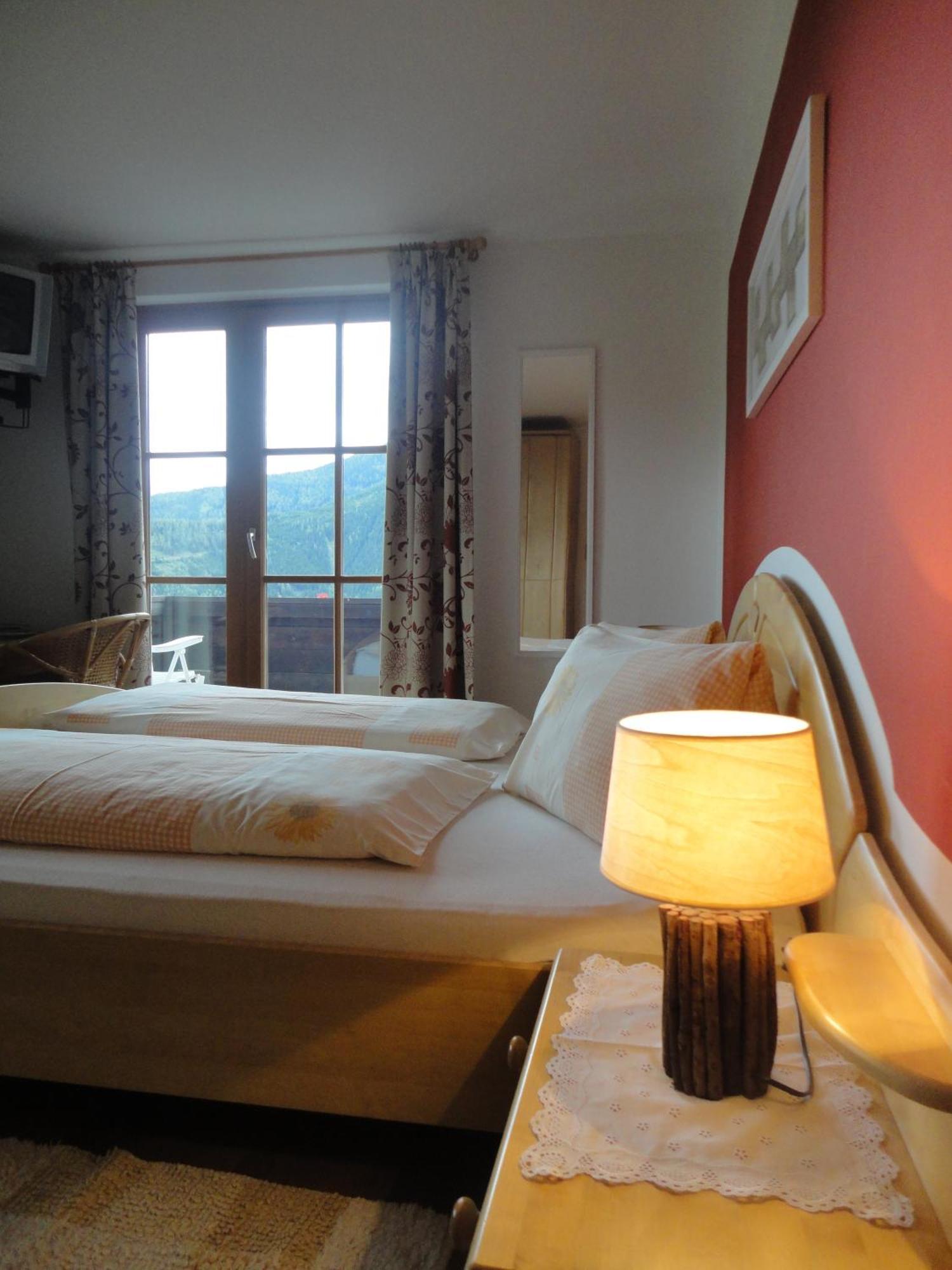Kirchenbichlerhof Vila Pruggern Quarto foto